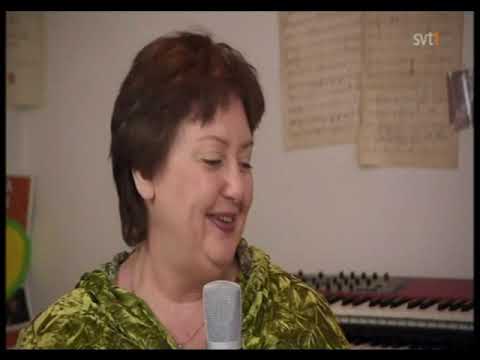 Babben Larsson och Tina Ahlin - De sista entusiasterna, 2009