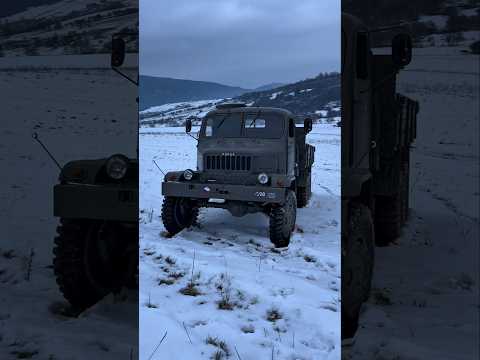 Military Legend in Winter 😳❄️ Praga V3S! #v3s #praga #winter #snow #offroad #tractor #power #farming