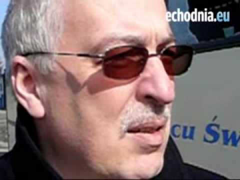 Mieć czelność, obrzucić autobus kamieniami