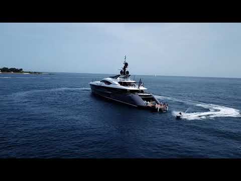 Utopia IV - Jet Skiing in Cannes: Extended