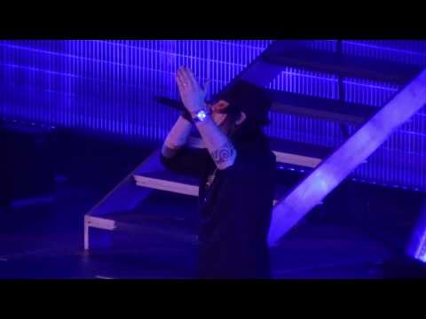 2010.01.24 Three Days Grace - Goin Down (Live in Rockford, IL)