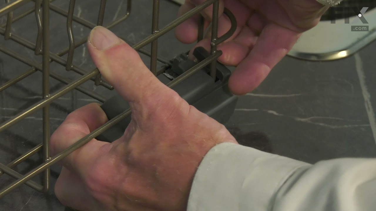 Replacing your Lower Dishrack Roller Cover - Right Replacing your Lower Dishrack Roller Cover - Right