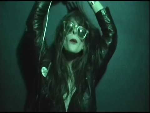 LA Vampires - Make Me Over