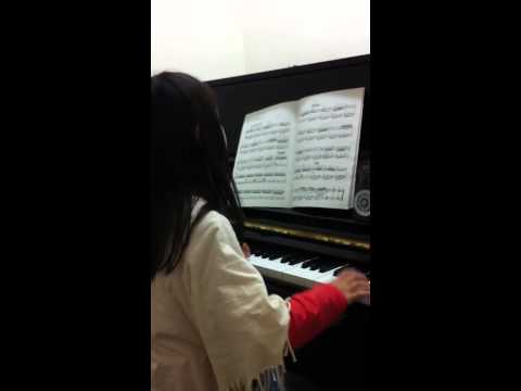 Lilian piano practice