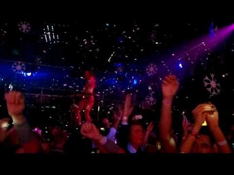 Discoteque New Year Eve (Deux feat. Sheila Cuffy)