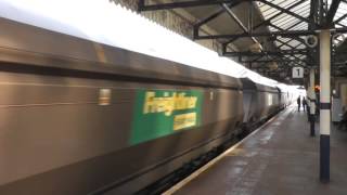 preview picture of video 'Freightliner Class 66548 at Worksop Railway Station'