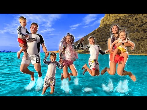 🎒 ȘCOALA la MARE 🌊 Official Video MELIMI