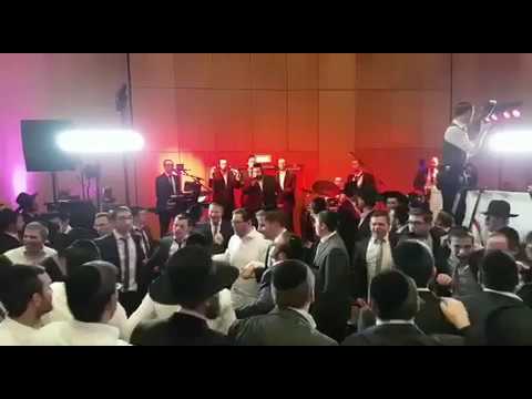 Levy Falkowitz & Avrumi Sandler Band - Ivri Anochi