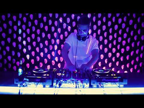 Deep House Tehran Live Stream - Nesa Azadikhah [5 August - 2020] - Installation Safaeddin Emami