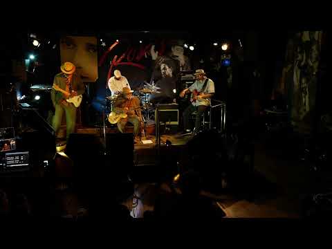 Jimmy Burns Band :: Live at Rosa's Lounge