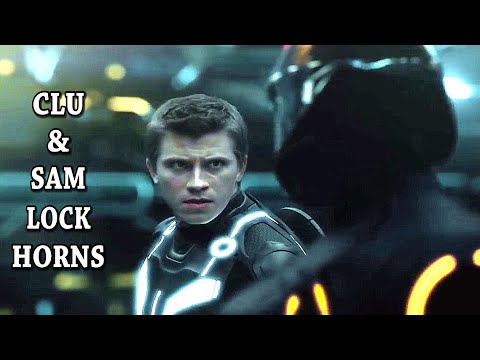 CLU & SAM lock horns - TRON: Legacy