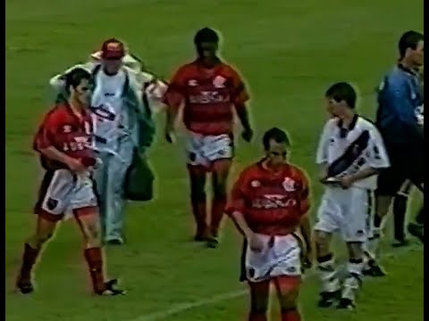 Sávio (Flamengo) vs Pedrinho (Vasco) - Campeonato Brasileiro 95 - Duelo das revelações no clássico!