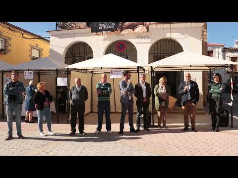 La Feria de la Almendra y Productos Artesanos de Saucelle reivindica la recuperación de este cultivo tradicional de las Arribes 