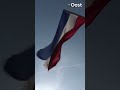Boer Gert-Jan haalt z'n omgekeerde vlaggen weg uit respect voor de oorlogsslachtoffers en veteranen
