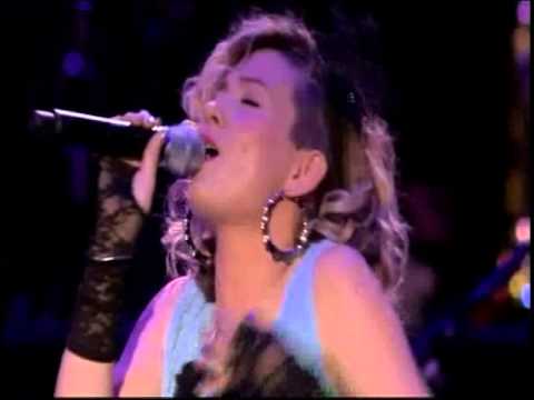 Beth Rowley - 24Hrs From Tulsa. With Burt Bacharach on Piano.