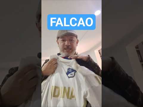La mejor es la camiseta de Falcao, James, Cordoba, Valencia? #Falcao #colombia #furbol #leyenda