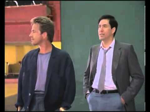 El mejor policia Vasco....Corrupcion en Miami. Miami Vice