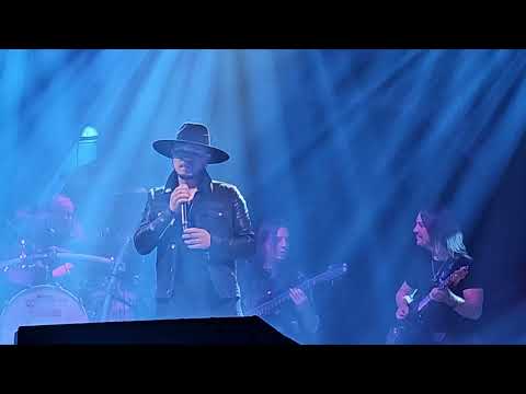 Raskasta Joulua, Antony Parviainen, Sylvian Joululaulu, Joensuu Areena 10.12.2025