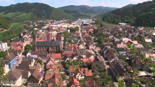 preview picture of video 'Hausach - Stadt unter der Burg - Burg Husen erleben'