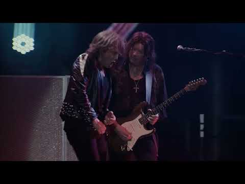 HD - Europe - Ninja (Live At The Roundhouse 2017)