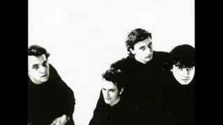 Music video thumbnail preview for Viernes - Hombres G by Hombres G