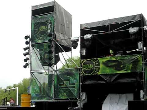 DJ Rick Angel @ Zodiak Commune - Queensday Festival 2010 [30-04-2010, Kennedyplein, Eindhoven]