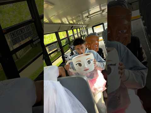 I DRANK BALLERINA CAPPUCCINA ON SCHOOL BUS!!