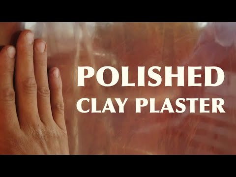 image-What is the predominant clay mineral in lateritic soil?