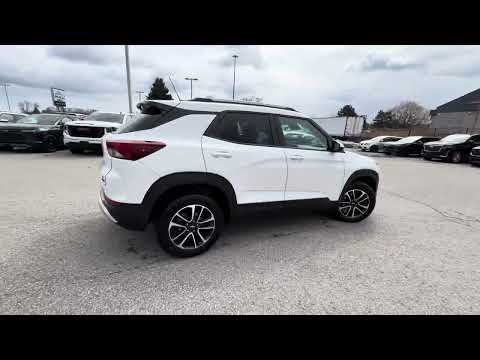 2025 Chevrolet TrailBlazer AWD 4dr LT in White for sale at Boyer Pickering Chevrolet Cadillac Buick GMC Ltd. in Pickering, ON