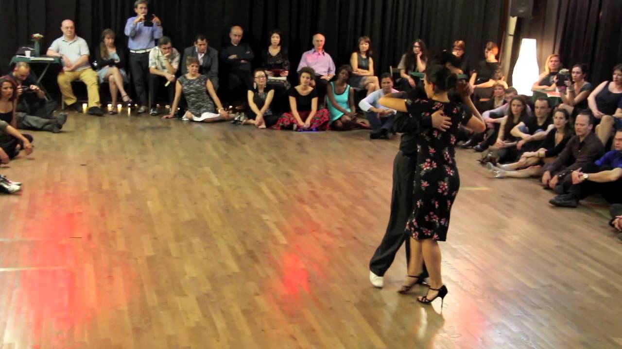 Céline Giordano y Alexis Quezada à Esta Noche de Luna, Paris 31/10/2015