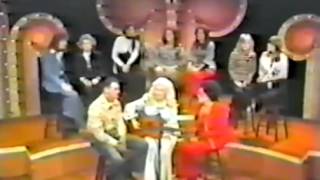 Dolly Parton - In The Sweet By  By with her family on The Dolly Show 1976/77