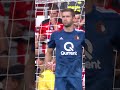 Jan-Arie van der Heijden met een no-look penalty ?