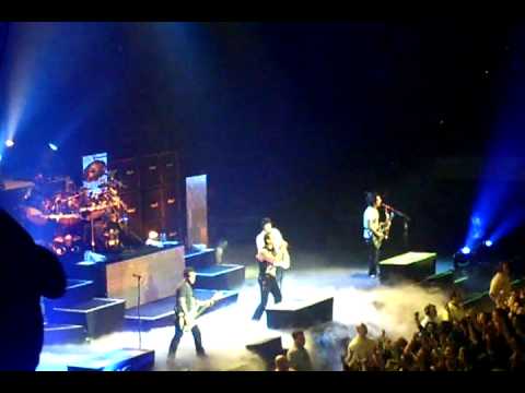 Avenged Sevenfold - Gunslinger ( Pittsburgh, PA 2/25/09 )