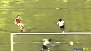 Diego Maradona 2013 - El Sueño de Pibe