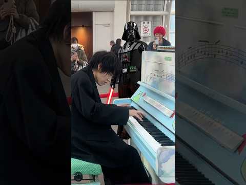 駅ピアノでダースベイダーを完全再現 #piano