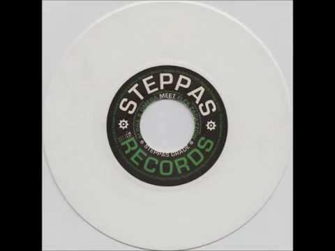 Alpha Steppa meets Alpha & Omega feat. Flex Zagazzow - Steppas Grade + Dub Grade