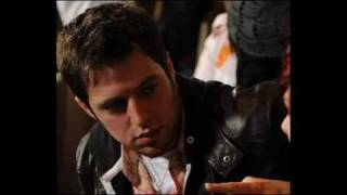 Lee DeWyze - Beautiful Day [HQ]