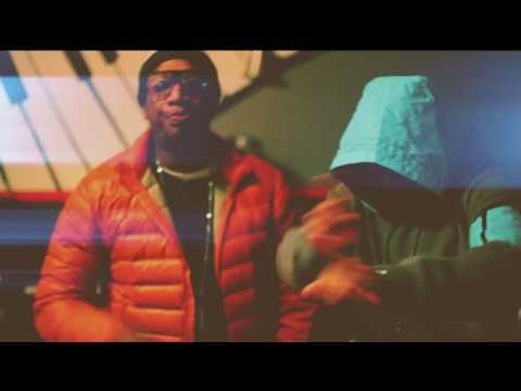 PUT IT IN BILLIONZ FEAT. SPADE O