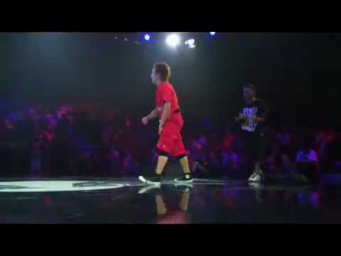 Taisuke vs  Lil Ceng Red Bull BC One 2008 HD