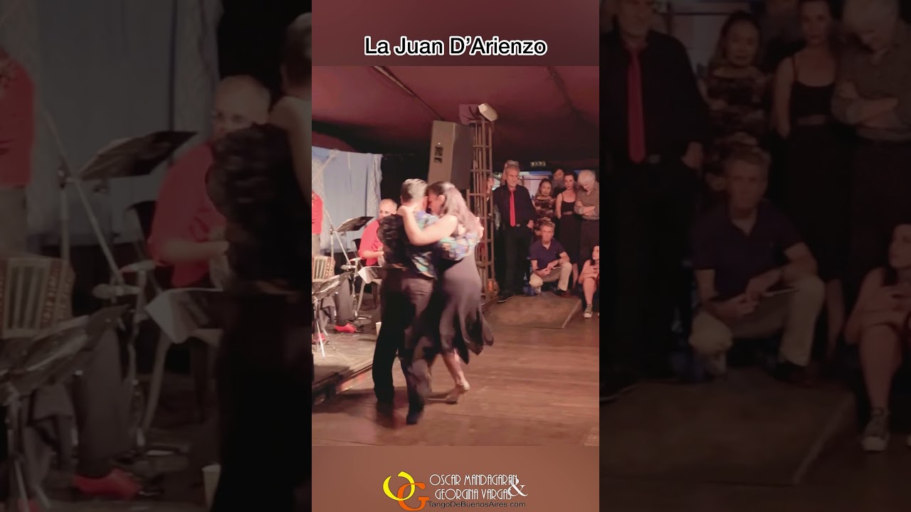 Dancing with La Juan D’Arienzo #tango #dancetango #tangomilonga Georgina Vargas Oscar Mandagaran