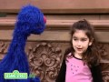 Sesame Street Maya Stretches