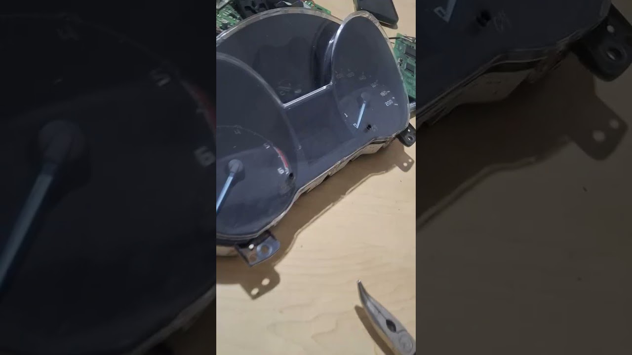 Ford Sid 208 Focomo continental ecu Programming..immo off dpf egr off call  Eng Robbie +263777973410