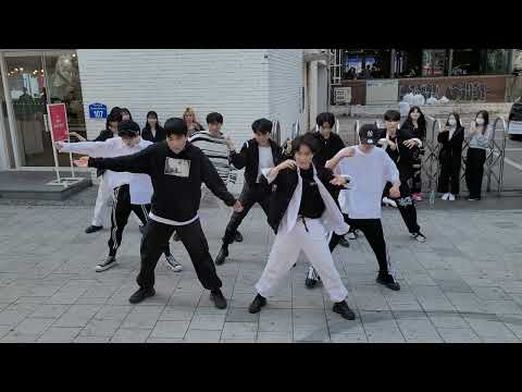 2022.04.09/4×4 홍대버스킹/화련무/Monster