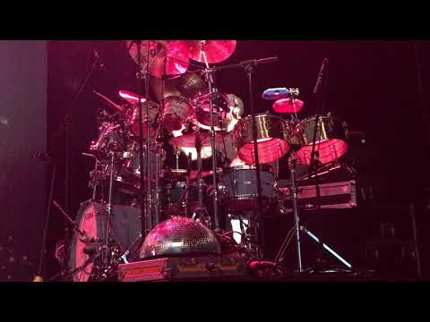 Level 42 Eternity Tour - Hot Water  --- Pete Ray Biggin Live