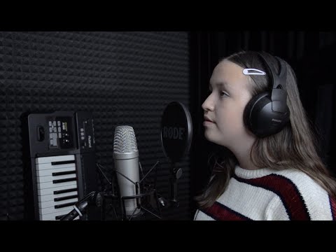 Magda Pająk - King (Years&Years)