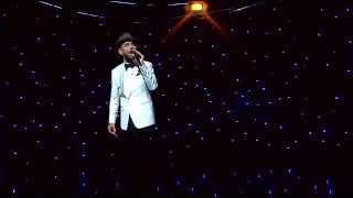 Matt Goss performs live