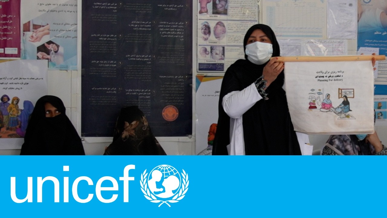 Midwife Karima at the UNICEF-supported health clinic. UNICEF| Afghanistan