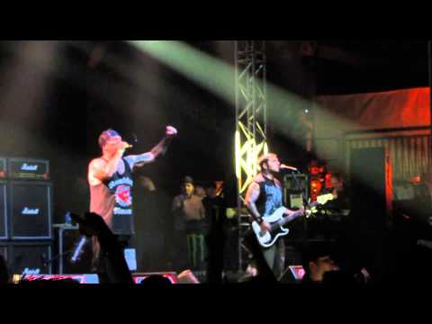 Agnostic Front - Crucified @ Persistence Tour 2013