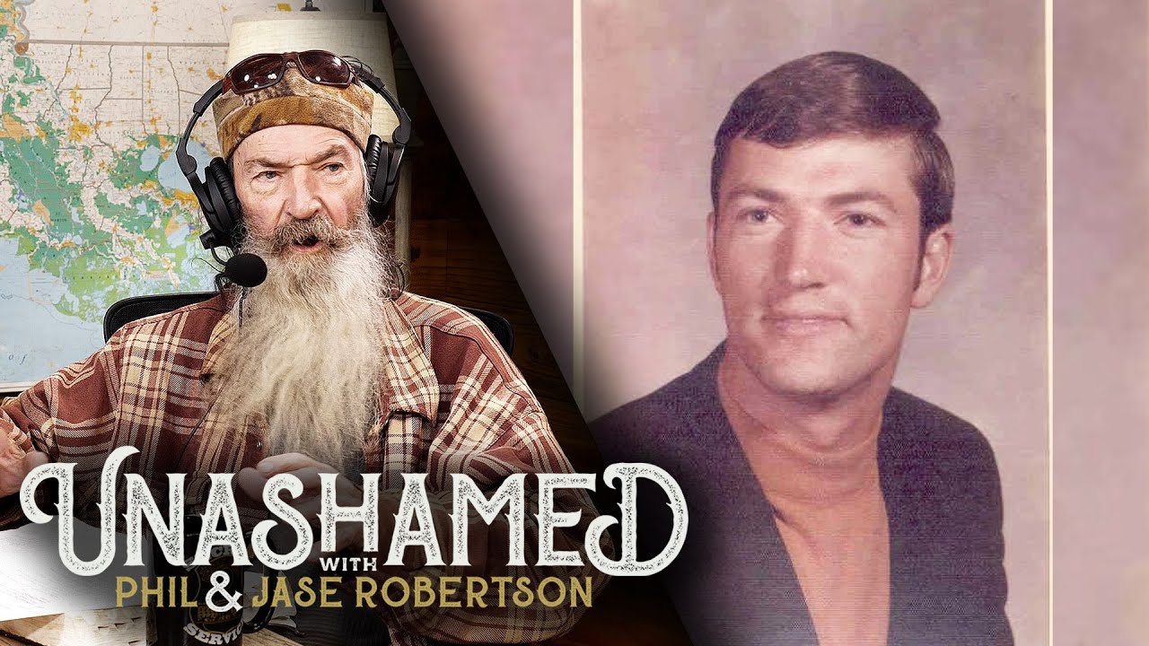 Ep 828 | Phil Learns a Lesson That Cost Him His Beard & Jase Gets Schooled on Marriage by His Son