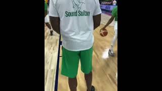Download lagu Nigerian basketball team honours Sound Sultan before their game against Australia. mp3